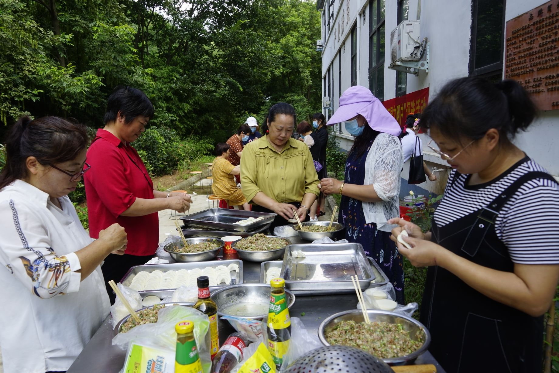 文艺轻骑兵信阳||青山苍苍土门粽香