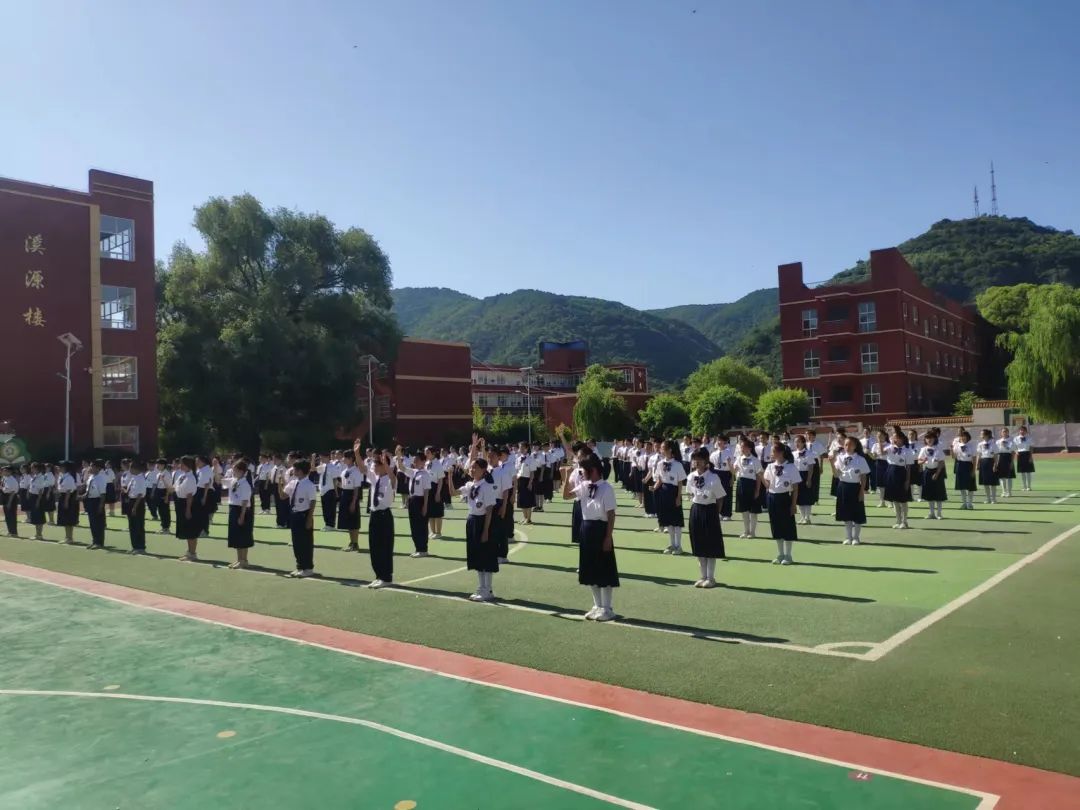 落实双减政策提升教学质量推进会,黄龙县瓦子街红军小学