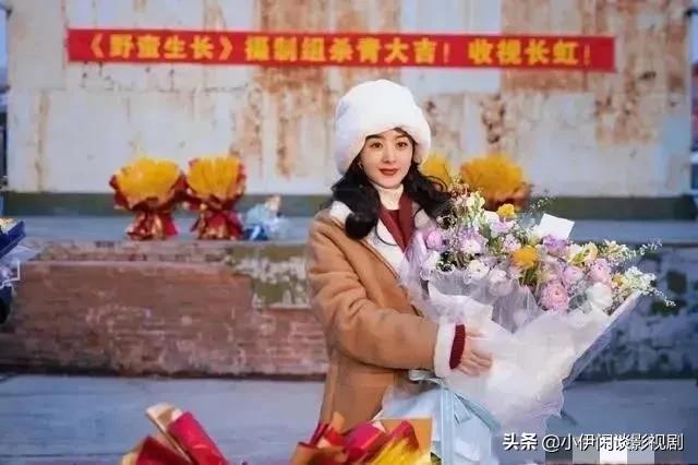 扛住了央视“照妖镜”,发胖的赵丽颖,打脸了那些说她整容的人