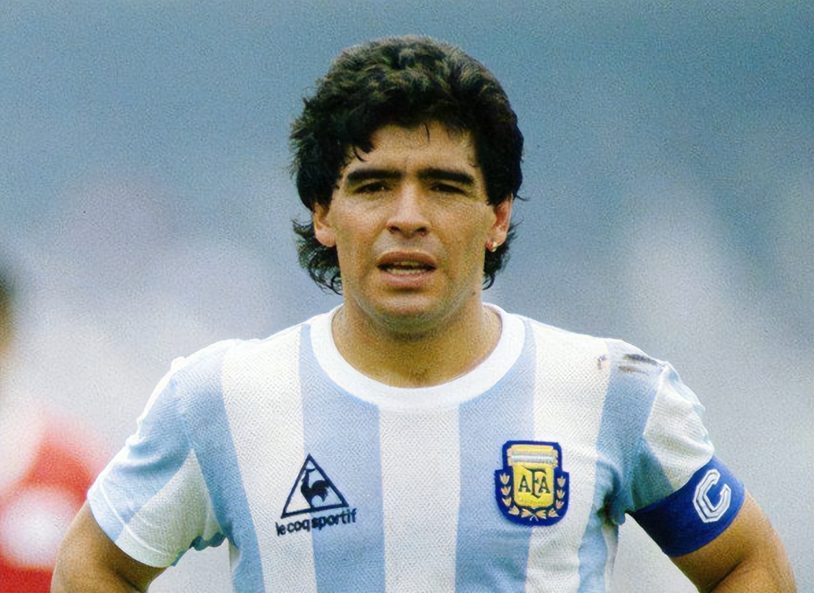 世界杯老马进球,世界杯历史十佳进球小罗任意球