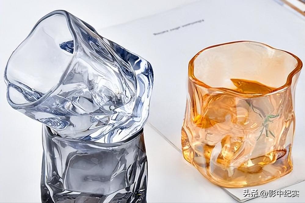 这种杯子别给宝宝用,大人用过的水杯可以给孩子用吗