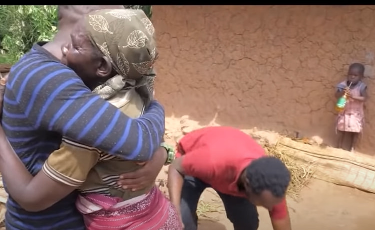 非洲23岁男孩酷似猿猴，不会说话只会叫，是何让他获取粉丝1000万