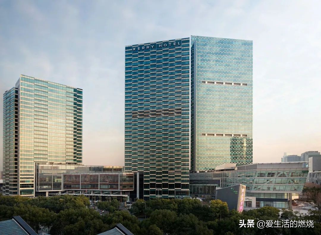 简单介绍香格里拉酒店集团,香格里拉酒店属于哪个集团