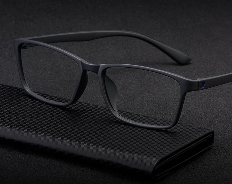 10大眼镜镜片品牌排行,十大性价比高的眼镜镜片