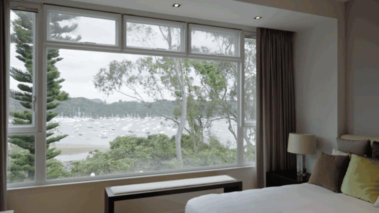 亚洲顶级藏家的4层海滨之家：挂满30件珍藏，审美一流