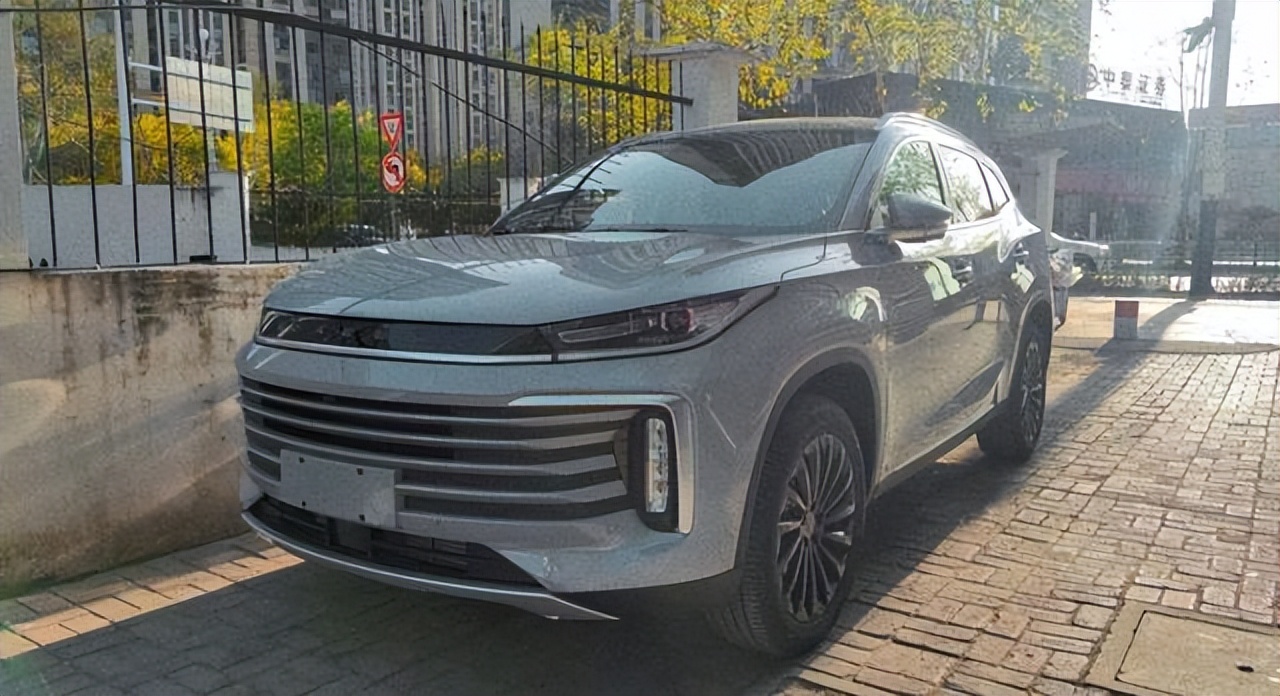 捷途大圣对比星途瑶光,捷途大圣和星途凌云外观对比