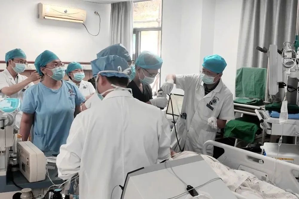 攀枝花市民新福音，一“镜”通忧，为气道肿瘤“大扫除”