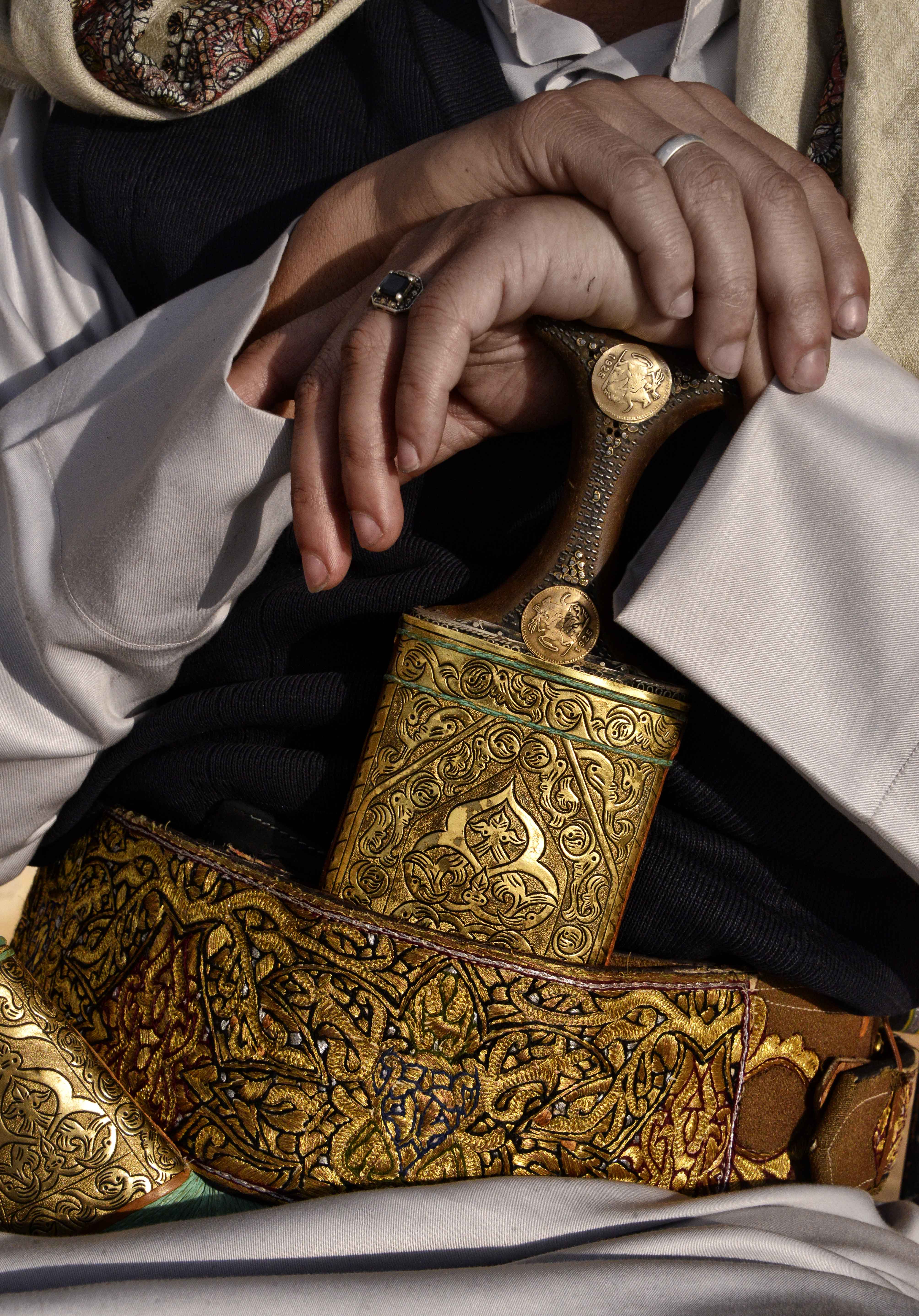 好好的一个国家，就这么被*品毒**榨干了