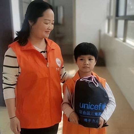 细心倾听孩子的所见所闻,记录基层儿童工作的点滴