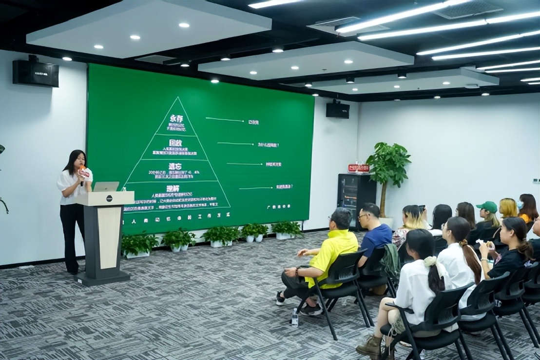 创意是热爱生活的智慧,创意是一种乐趣