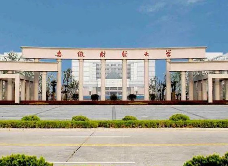 拒绝下属送钱，点点鼠标狂赚1.37亿，家产2.7亿的陈树隆有多狠？