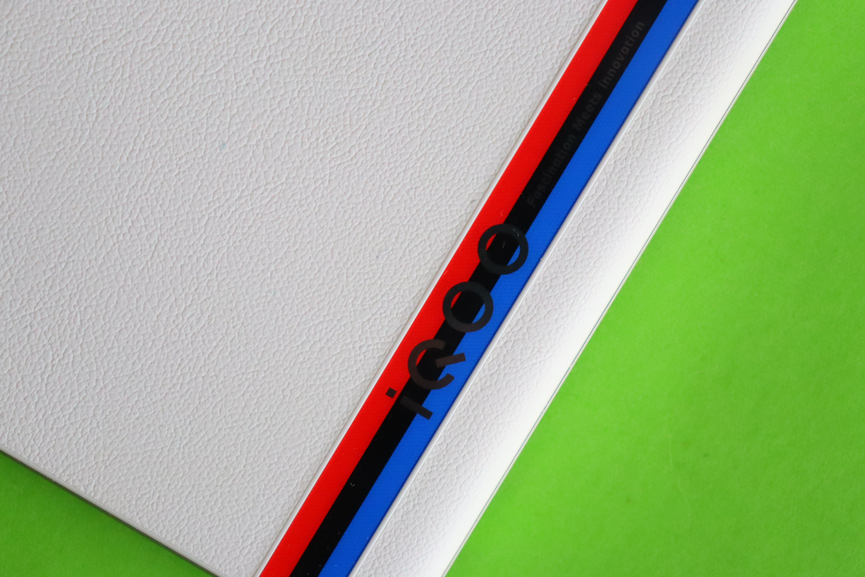 iQOO11是地表最强直屏旗舰吗,国产直屏旗舰iqoo11测评拍摄