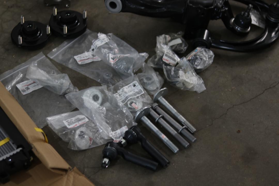 11年的丰田霸道翻新复活,破旧丰田翻新