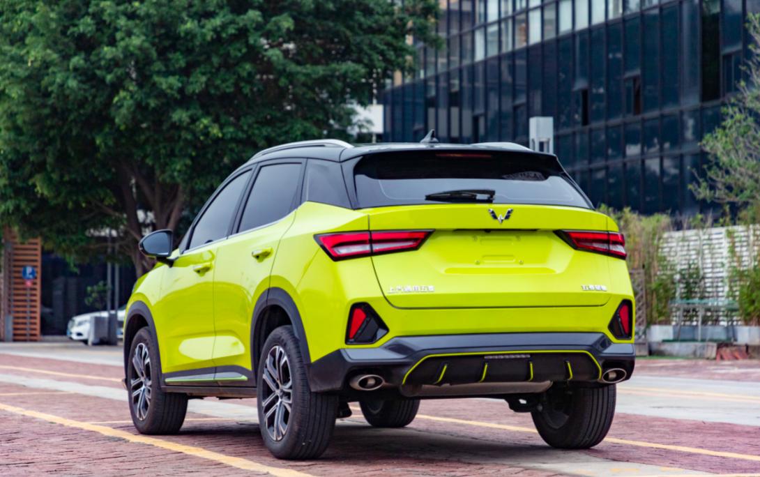 最燃的小钢炮上市仅售12.19万起,十万左右动力最强的小钢炮国产