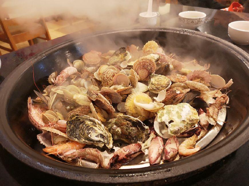 深入研究了青岛海鲜市场后，我重新理解了可持续的食物系统