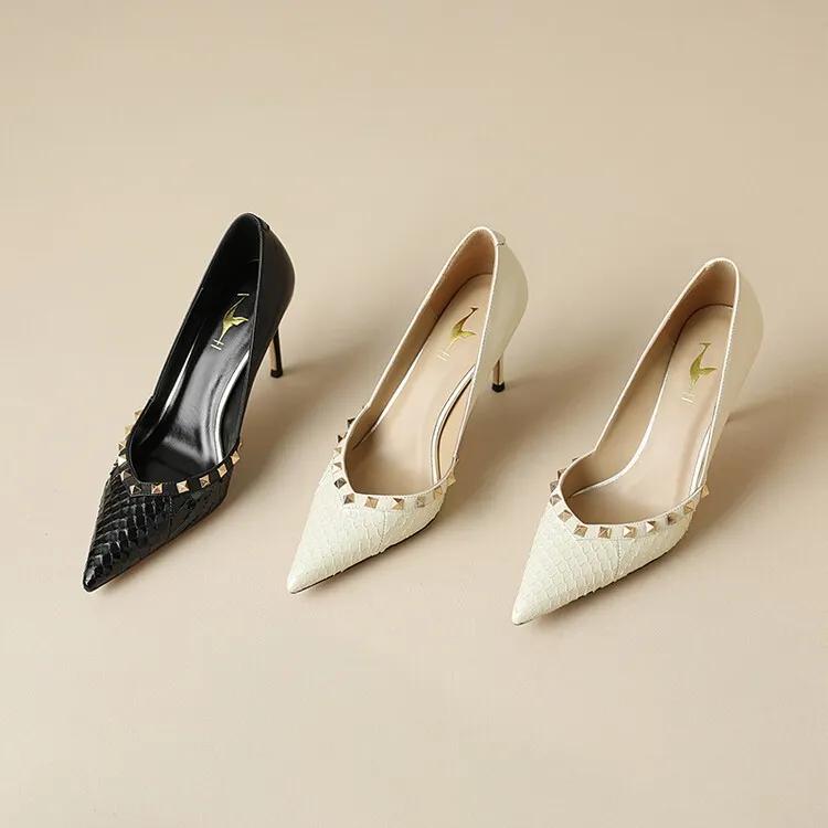 鳄鱼皮和黄金蟒蛇皮哪个更好,蟒蛇皮料子