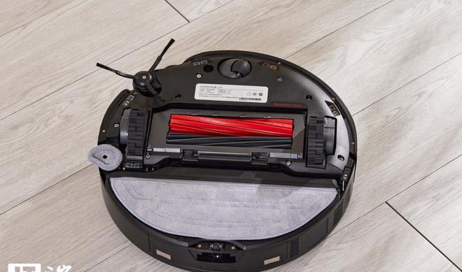 11000Pa吸力！石头G20S机械臂扫拖机器人，让你告别灰尘困扰