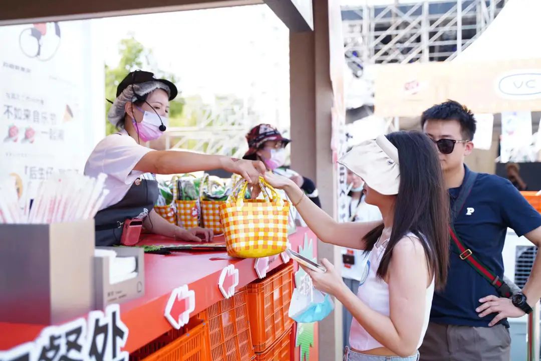 发光杯100个,1000杯的超高颜值奶茶