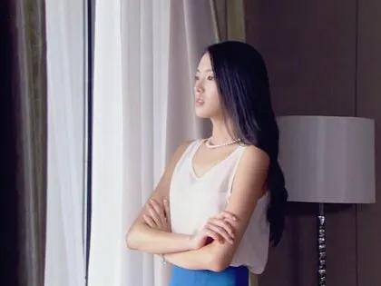 申珉熙在中国发展的韩国演员，看名字不认识一看照片原来是她