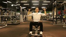 跳摩登舞时怎样改掉耸肩的毛病,跳街舞时怎样改掉耸肩的毛病