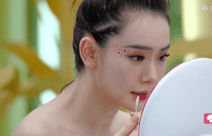 9.9元买黄金、口红？为捞金当主播的舒畅刘涛，让娱乐圈崩坏