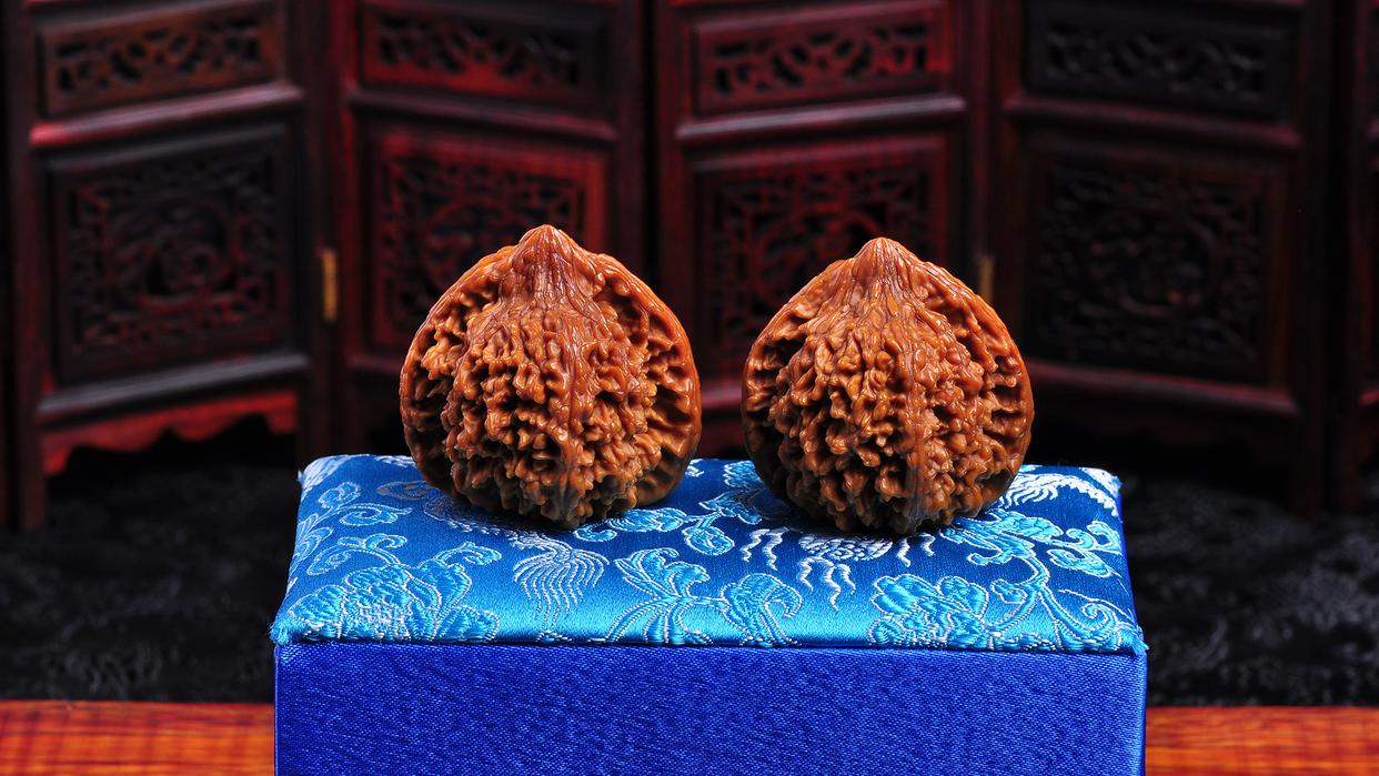 购买文玩核桃,什么最重要?文玩核桃购买全攻略!