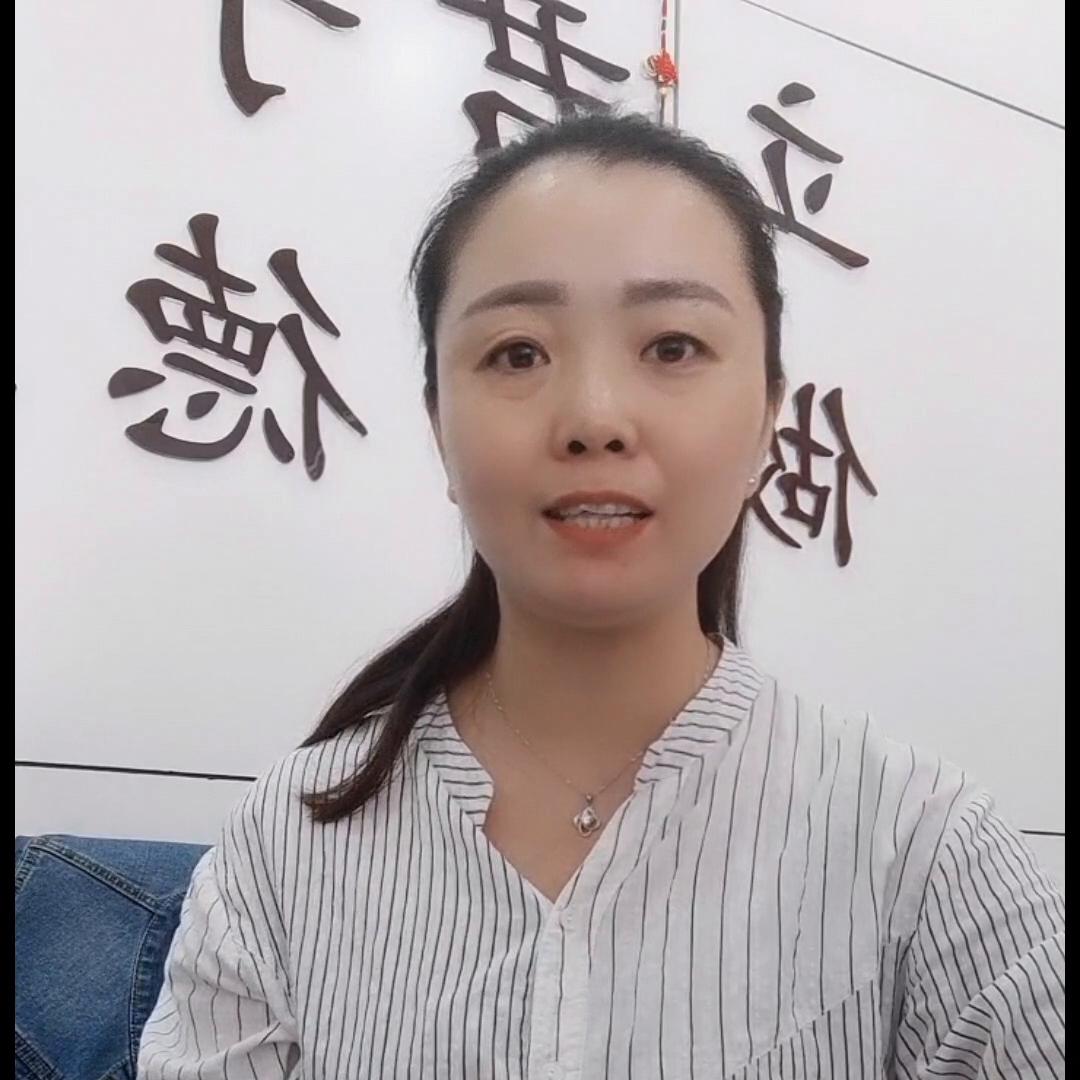 女孩高中选专业怎么选,学习好的女孩如何选专业