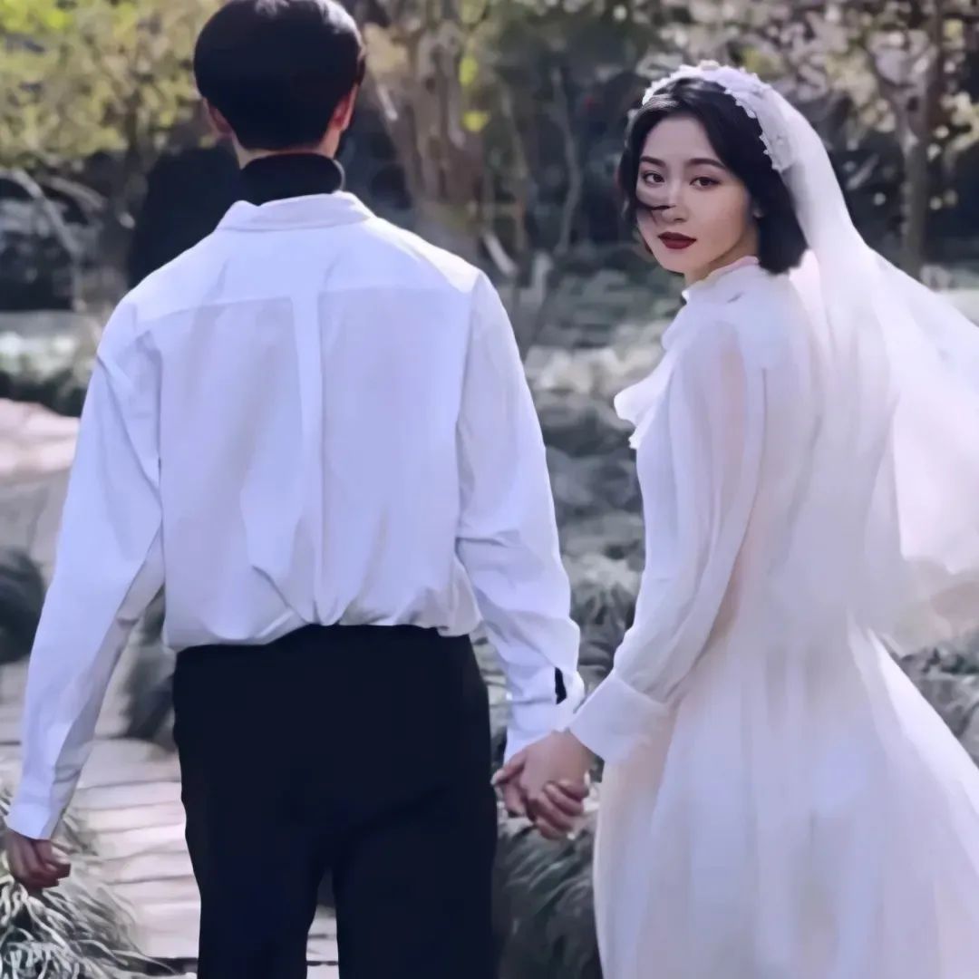 祝闺蜜结婚文案短句干净,闺蜜结婚伴娘圈文案短句