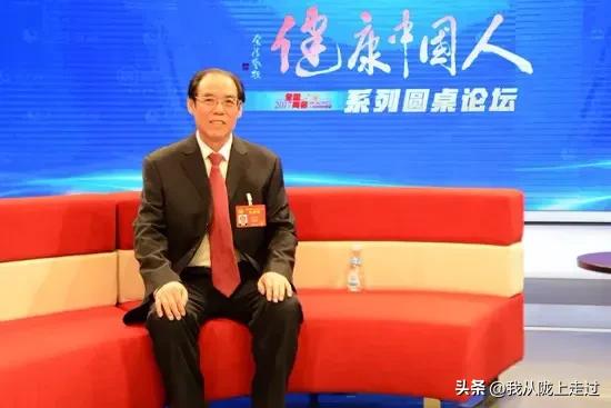 海峡两岸的友好使者：王承德