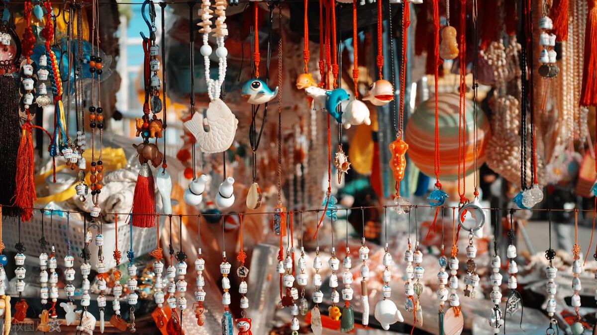 我表哥，在小县城卖2元商品半年亏掉40万，他竟然只靠2万元来翻身