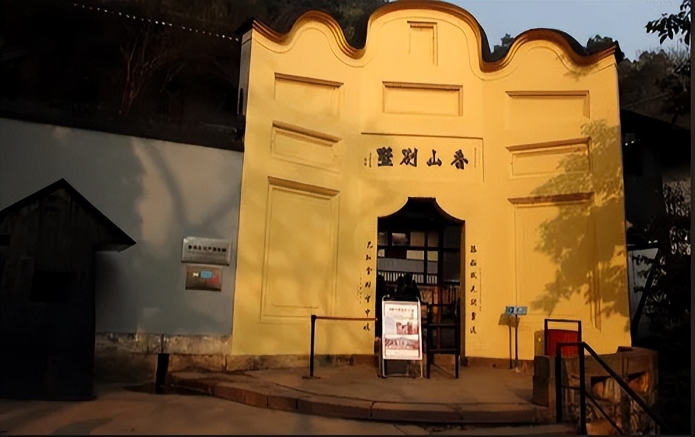 1976年，“御林军”8341部队番号取消，曾为毛主席保驾护航23年