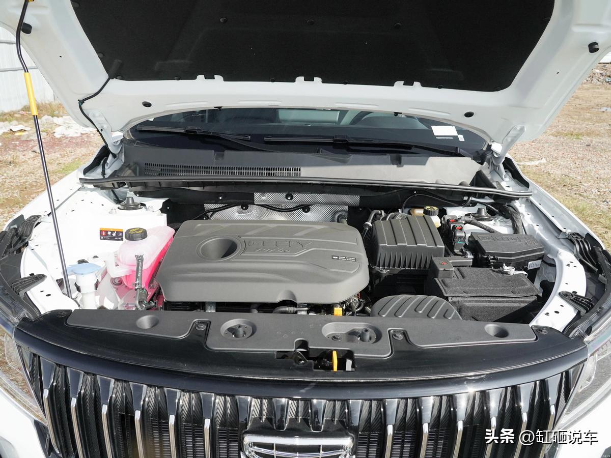 油耗最低的suv吉利远景x6用车感受,性价比最高的suv吉利远景x6