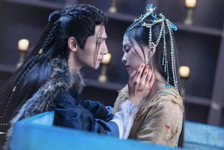 《长月》中的《皓衣行》隐藏班底：耿业庭靠白眼出圈，曾被指加戏