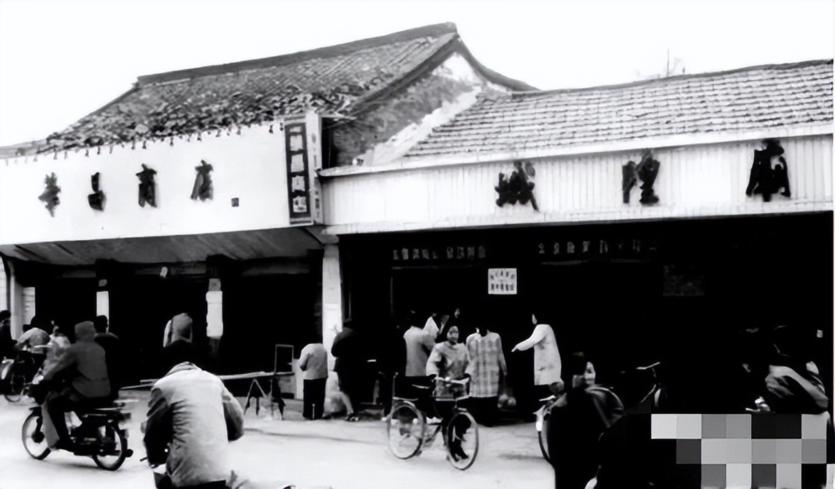 上海武康路有什么景点,上海名胜古迹旅游景点