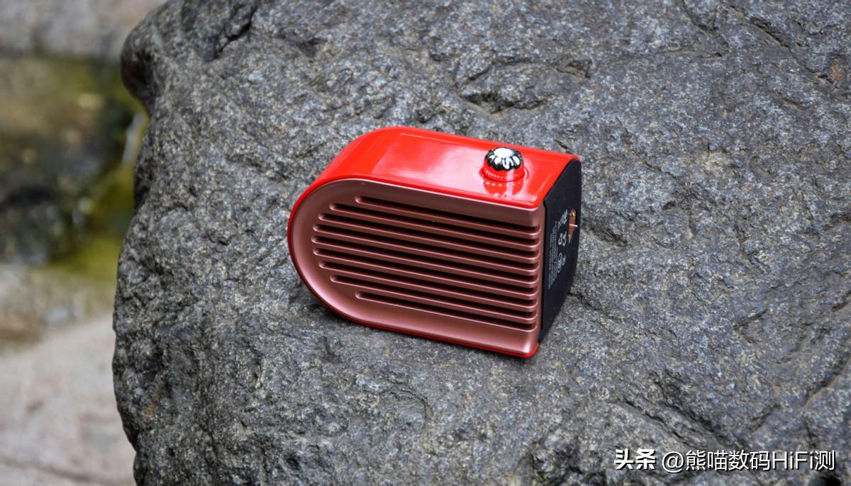 户外旅行神器，分体式TWS无线蓝牙音响艾刻iKKOITS02评测