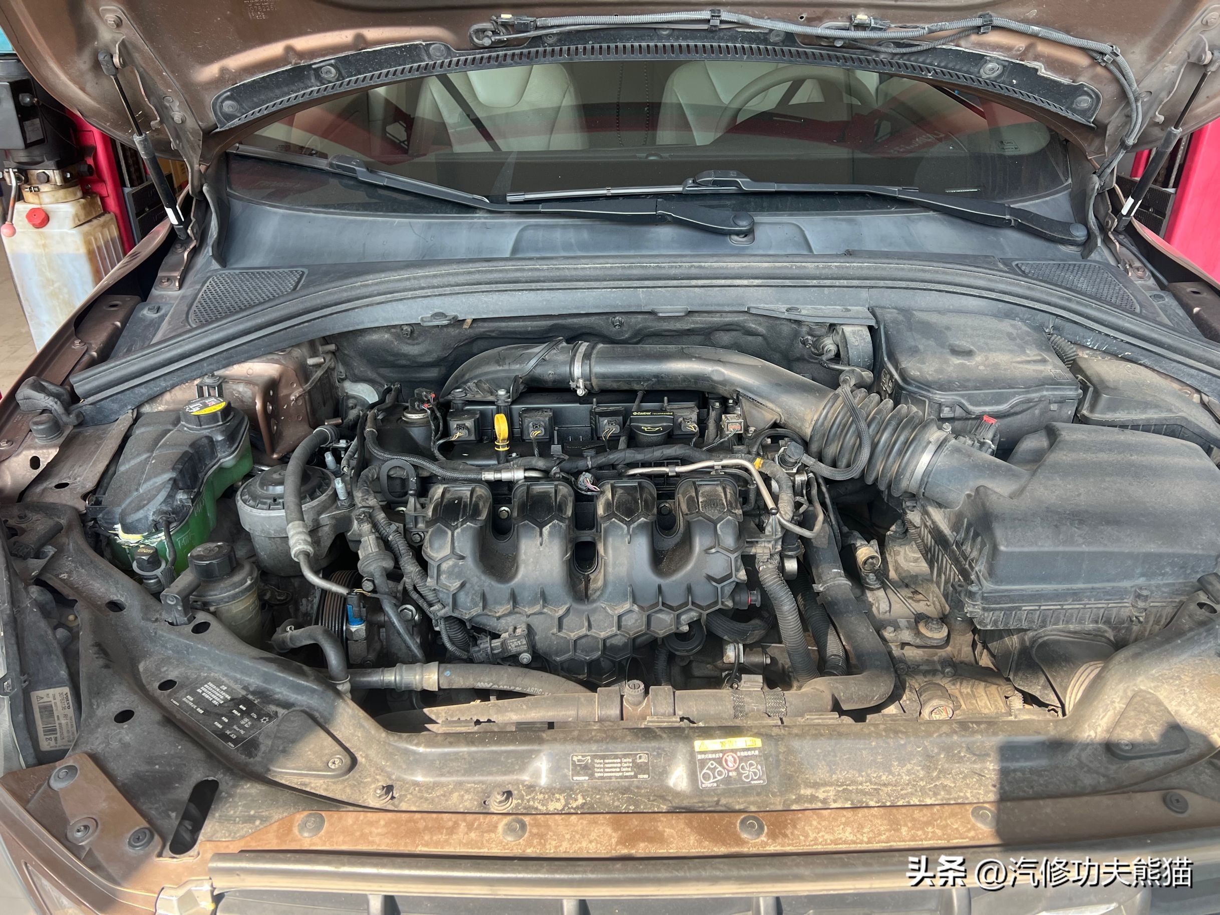 沃尔沃xc60十年老车,最新款沃尔沃xc60烧机油是通病吗