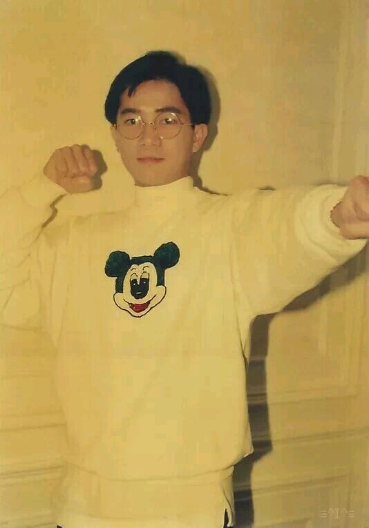 陈百强身材和穿衣风格,陈百强的穿着打扮