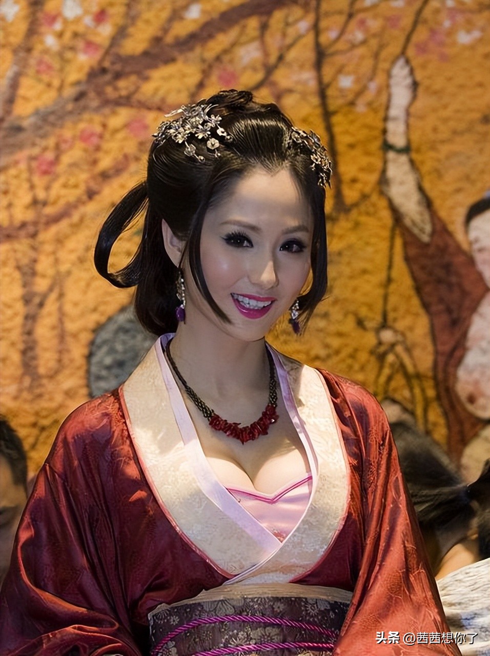 蓝心妍颜值巅峰,蓝心妍出道