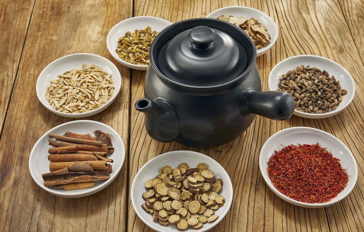 使用痛痒消洗剂治疗混合痔患者术后创面水肿，在临床上疗效如何？