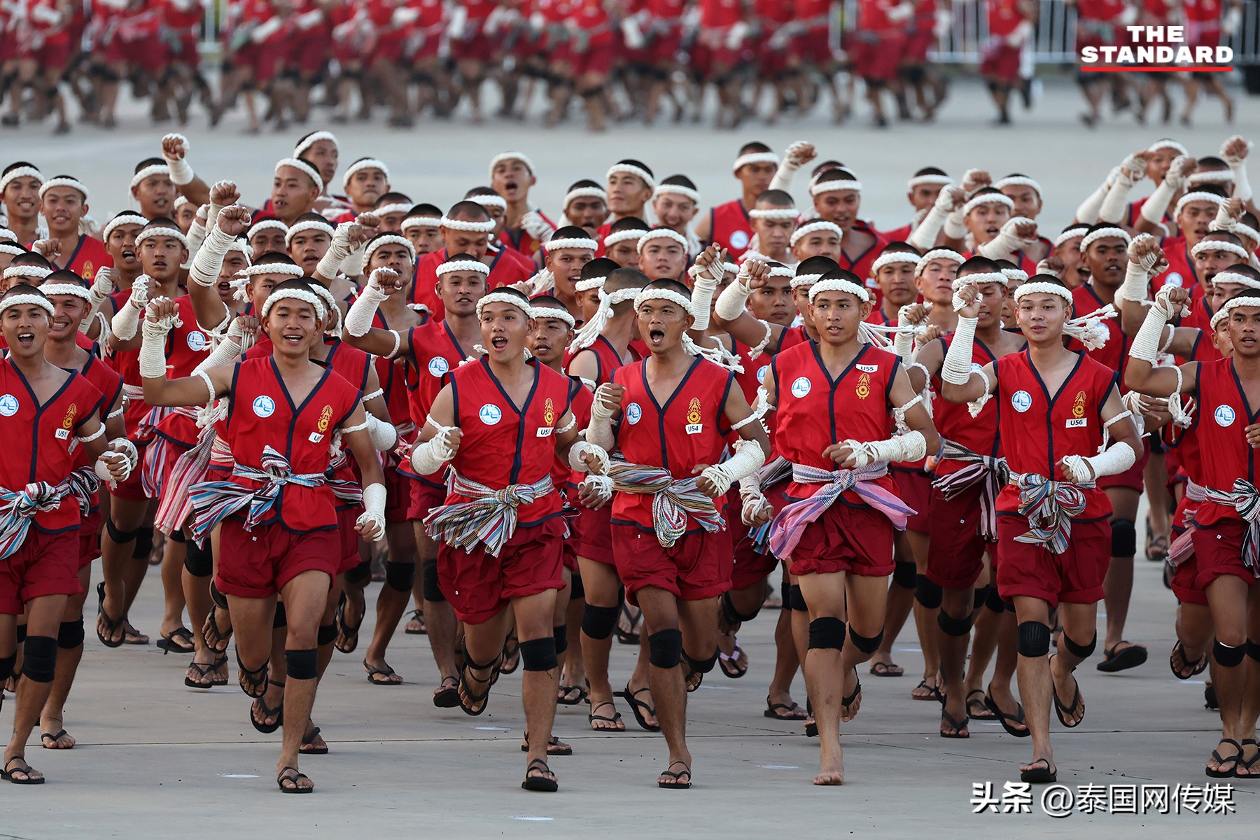 太极拳表演完整版,泰拳经典表演