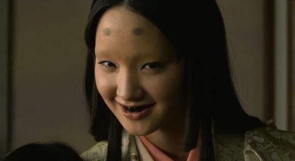 古代女性来月经用什么代替卫生巾,古代没有卫生巾来例假用什么