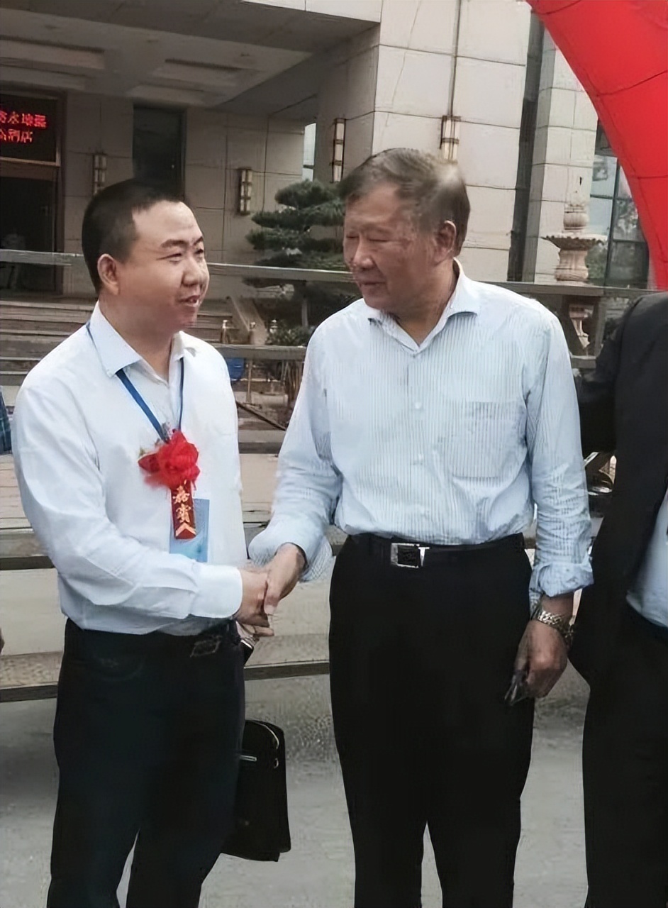 涓搴锋嘲闃叉按鍫垫紡绉戞妧鏈夐檺鍏徃,涓搴锋嘲鍫垫紡浜у搧