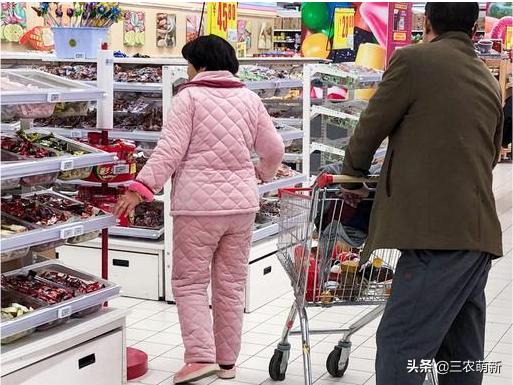 为什么感觉羽绒服还没有睡衣暖和,到底是睡衣暖和还是羽绒服暖和