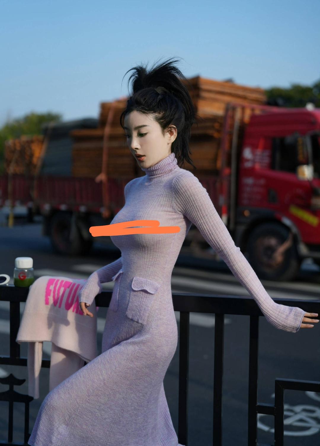 马卉回应疑似不雅图片,马卉就直播露出不雅画面致歉