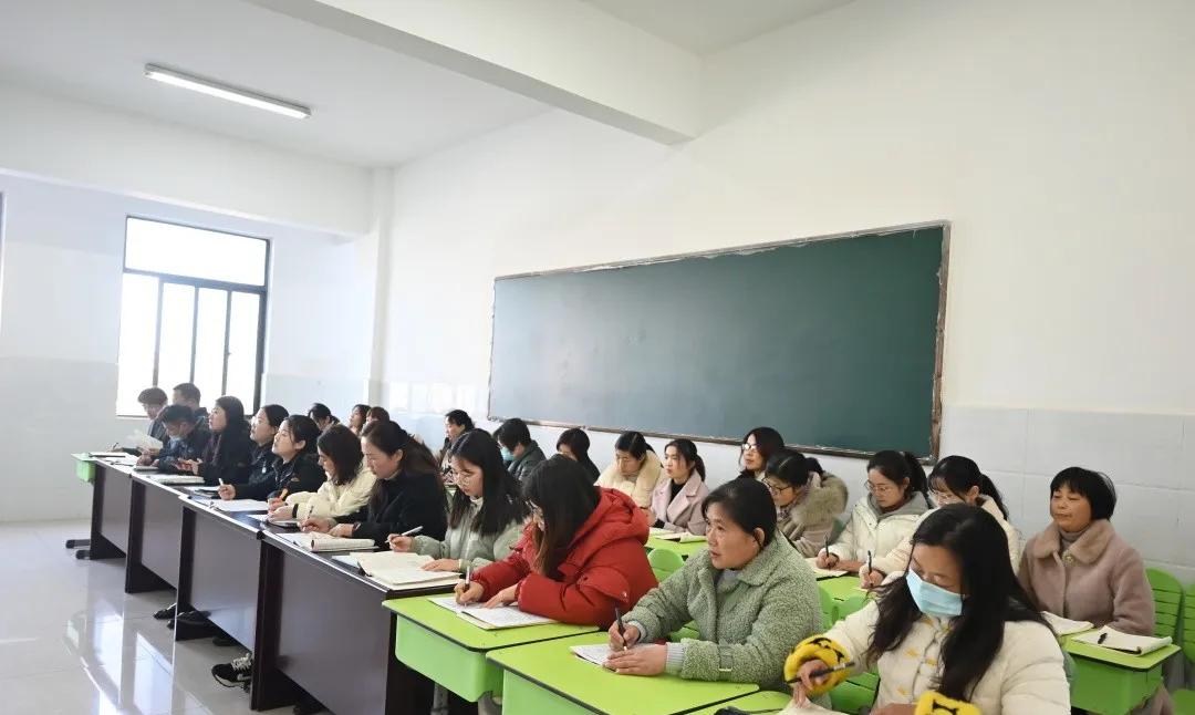 阜南县玉泉中学教育共同体送教下乡活动（六初站）