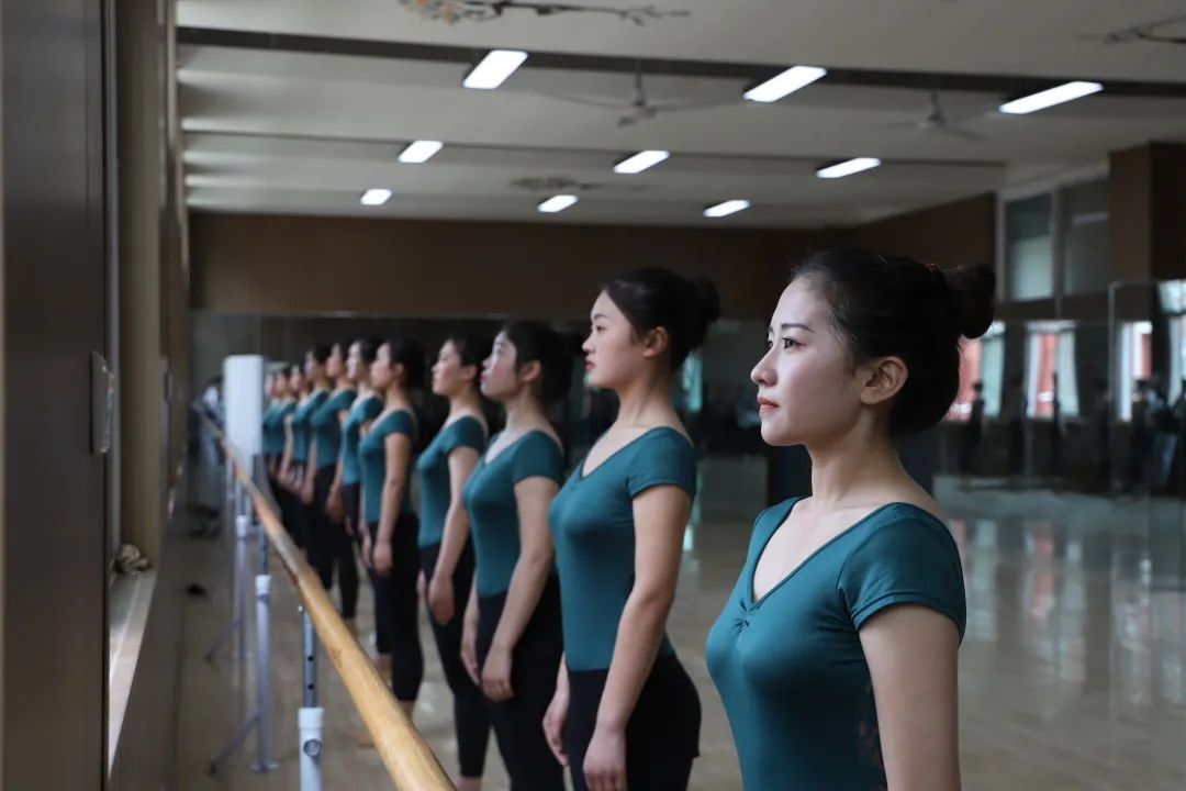 技能就业路宽广——周*交口**通技师学院毕业生就业巡礼 幼师专业