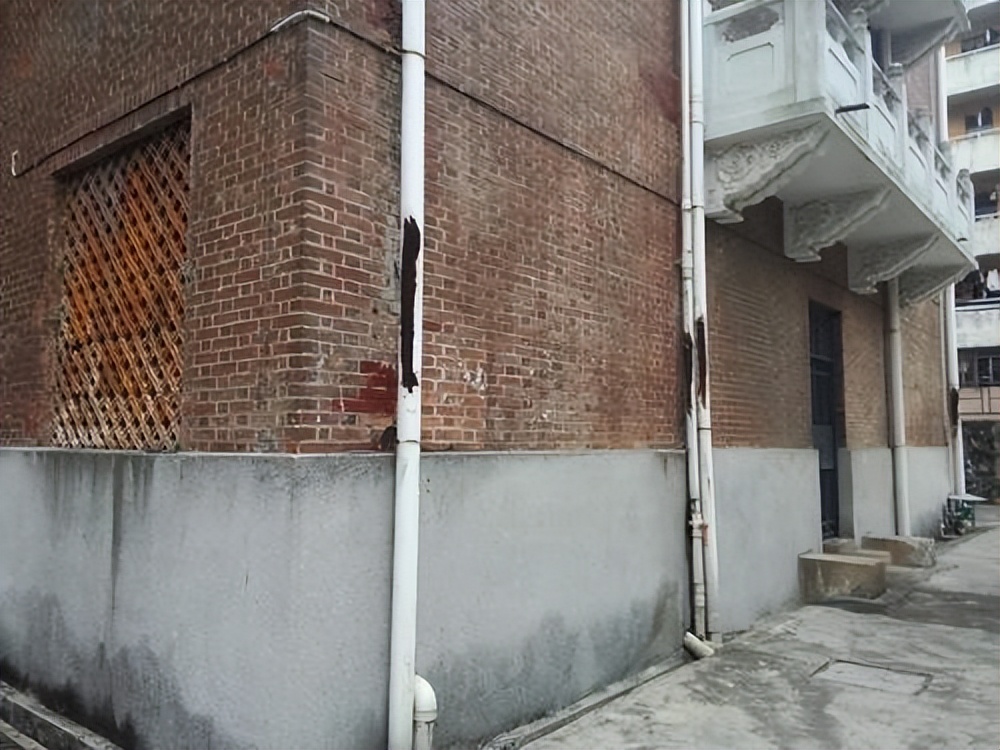 外墙水管漏水维修一般需要多少钱,外墙水管接口处漏水怎么修