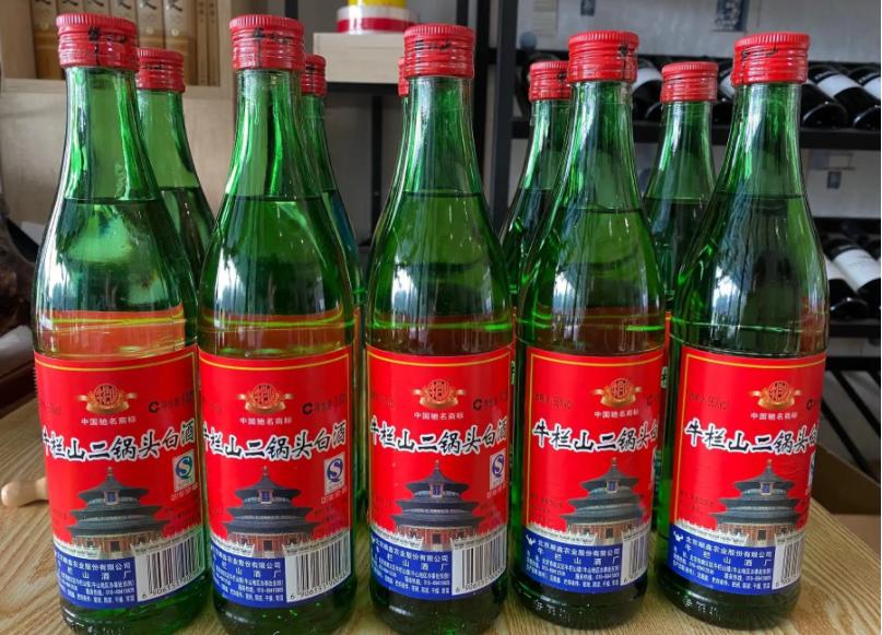 牛栏山二锅头红星二锅头哪个更早,红星二锅头和牛栏山二锅头