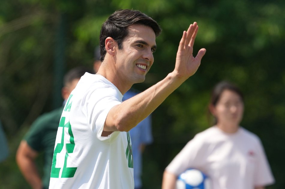 世界足球巴西卡卡,卡卡在巴西足球能排第几