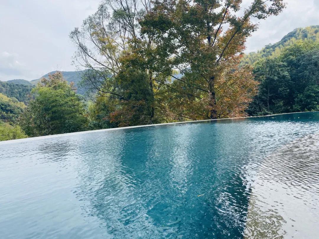 国内真正的天然温泉大全,国内真正的天然温泉排名